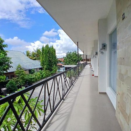 Zavana Rooms & Restaurant Tanjungkarang المظهر الخارجي الصورة