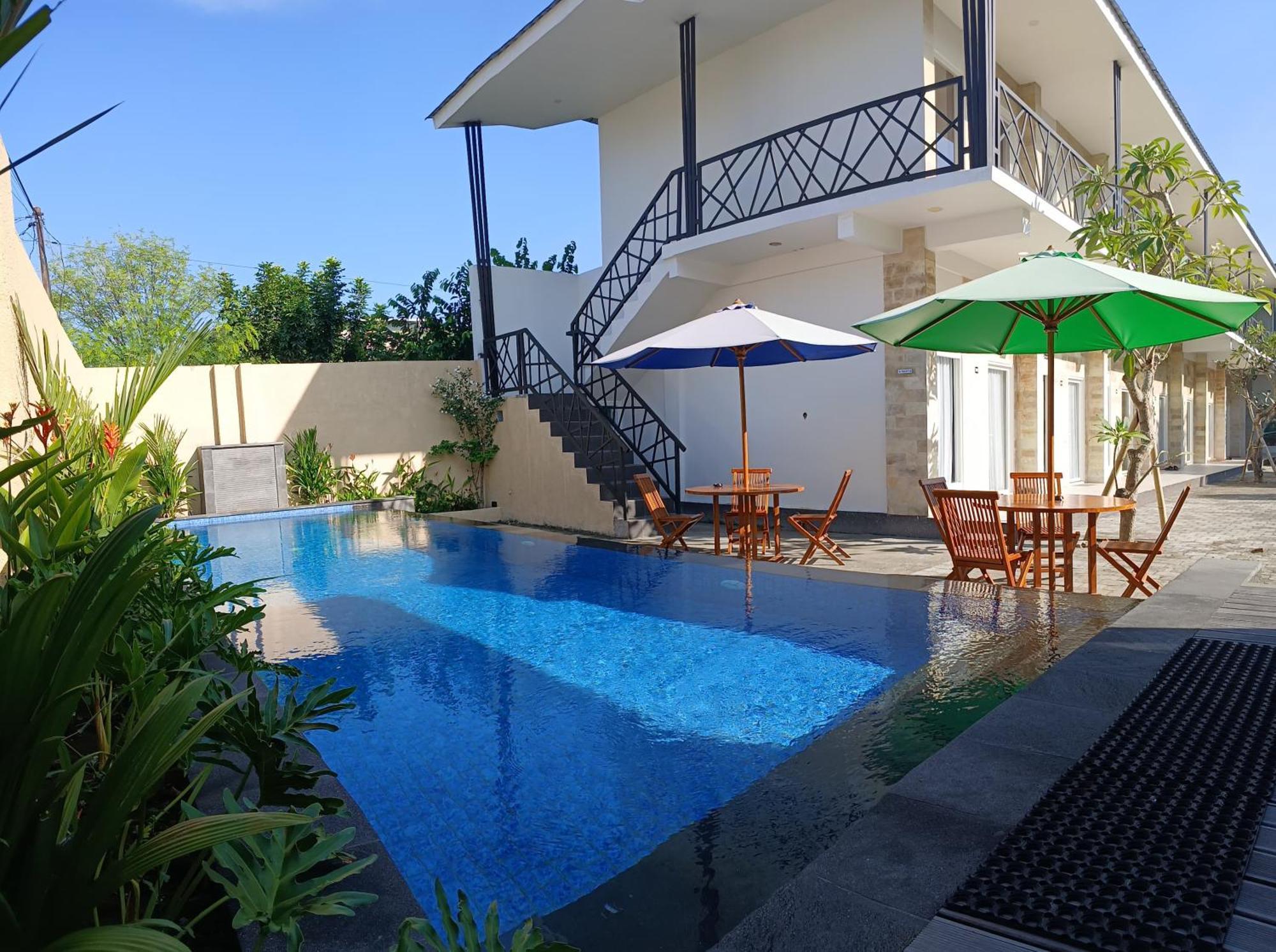 Zavana Rooms & Restaurant Tanjungkarang المظهر الخارجي الصورة