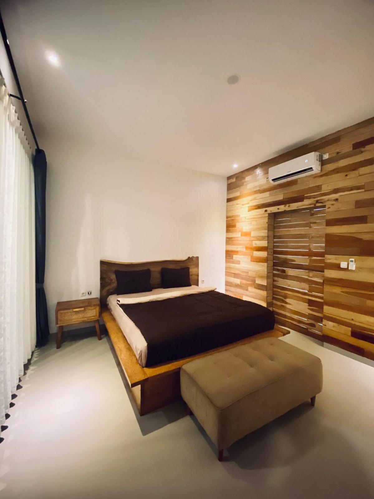 Zavana Rooms & Restaurant Tanjungkarang المظهر الخارجي الصورة